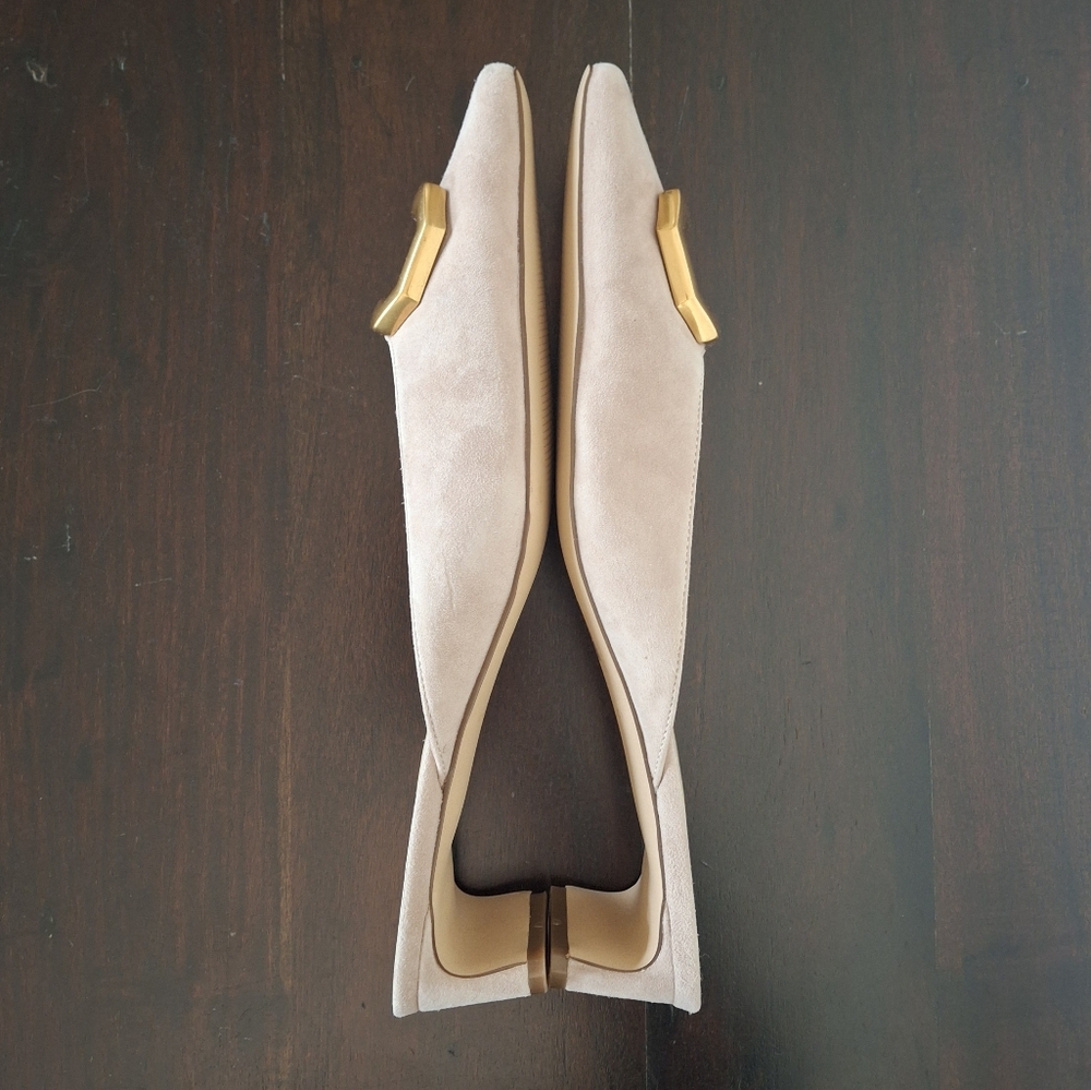 ANN TAYLOR Natural Suede Gold Buckle Mule Pumps -  Size 11 - Picture 3 of 7